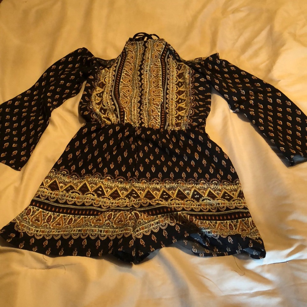 Long sleeve romper